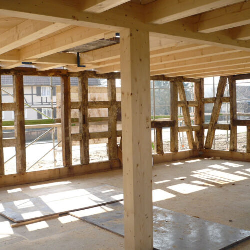 Construction d'une maison alsacienne en colombages