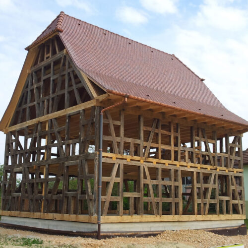 Construction d'une maison alsacienne en colombages