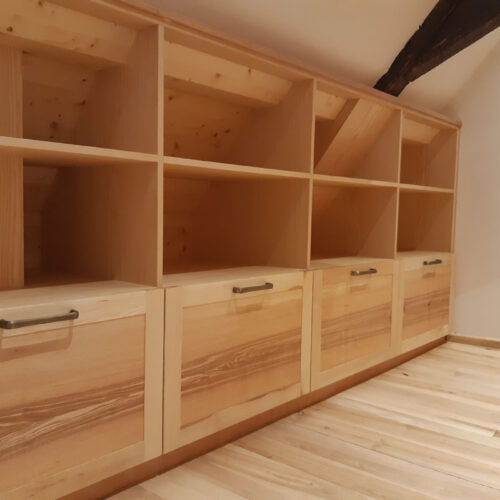Dressing sur mesure réalisée en sous-pente