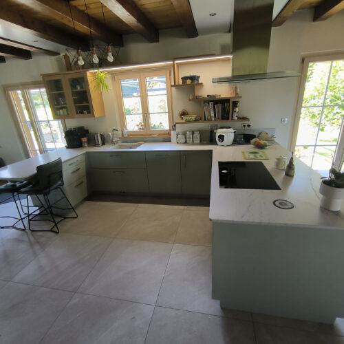 Cuisine sur mesure par le menuisier Dattler
