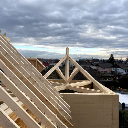 Charpente sur maison à ossature bois