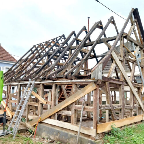 Restauration complète de la charpente et colombages d'un maison alsacienne