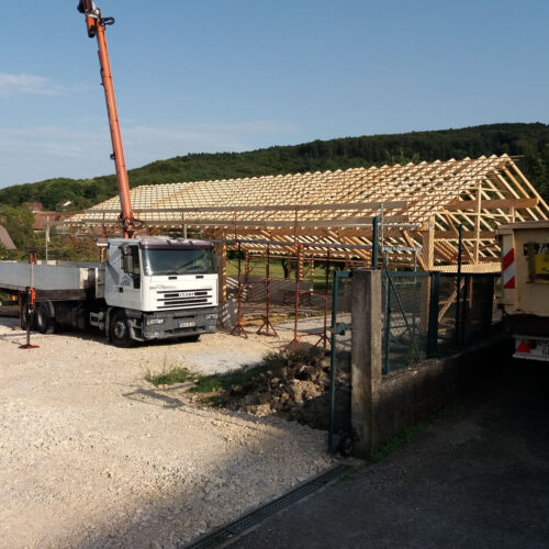 Construction d'un hangar structure bois