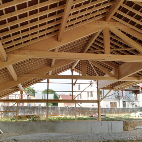 Construction d'un hangar structure bois