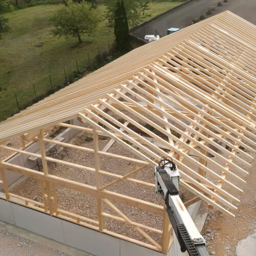 Construction d'un hangar structure bois