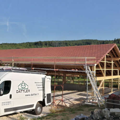Construction d'un hangar structure bois