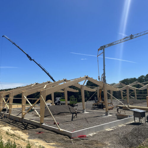Construction de deux hangars agricoles structure bois