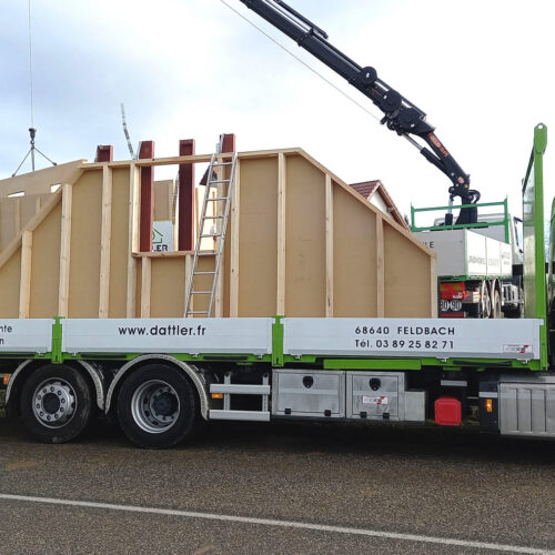 Construction d'un garage / arbi de jardin structure bois