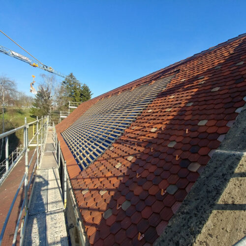 Rénovation de la toiture de l'église de Feldbach (XIIe siècle)