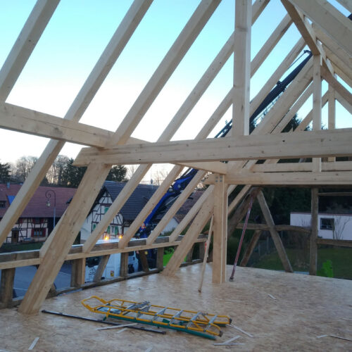 Construction d'une maison traditionnelle alsacienne dans le Sundgau, en colombages avec Dattler