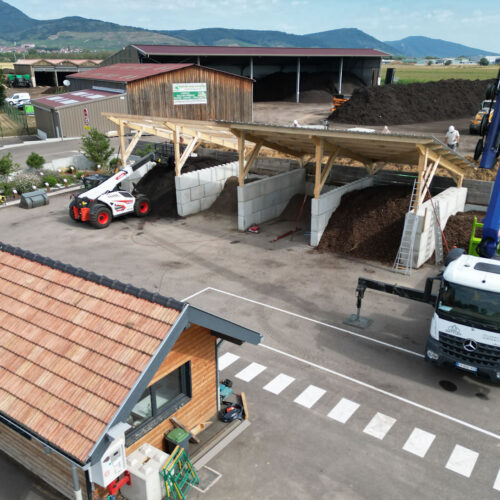 Hangar de stockage de compost chez Agrivalor