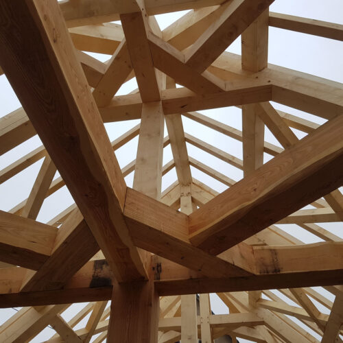 Construction d'une halle de marché - charpente traditionnelle, à Durmenach