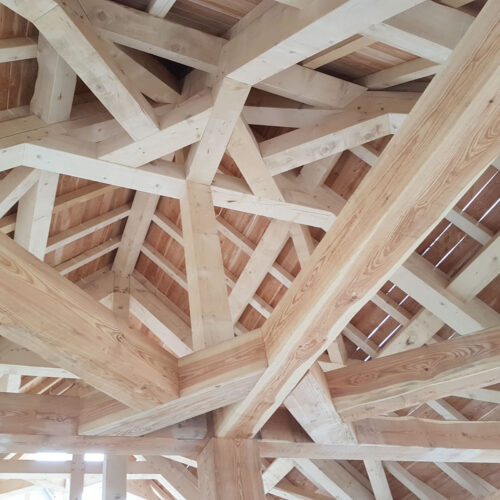 Construction d'une halle de marché - charpente traditionnelle, à Durmenach