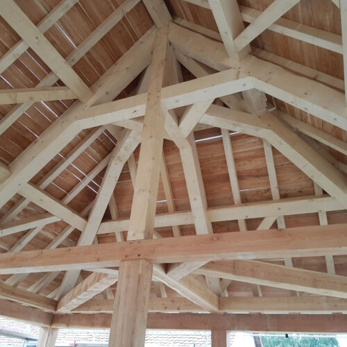 Construction d'une halle de marché - charpente traditionnelle, à Durmenach