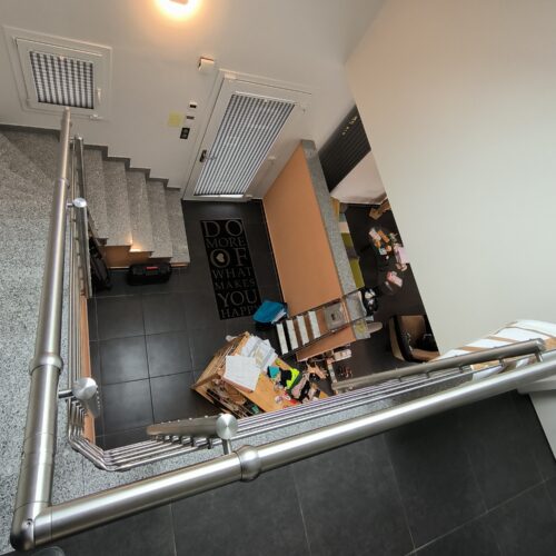 Création d&rsquo;une entrée sur mesure avec sas et mezzanine