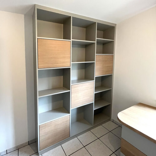 Bibliothèque sur mesure par Dattler menuiserie