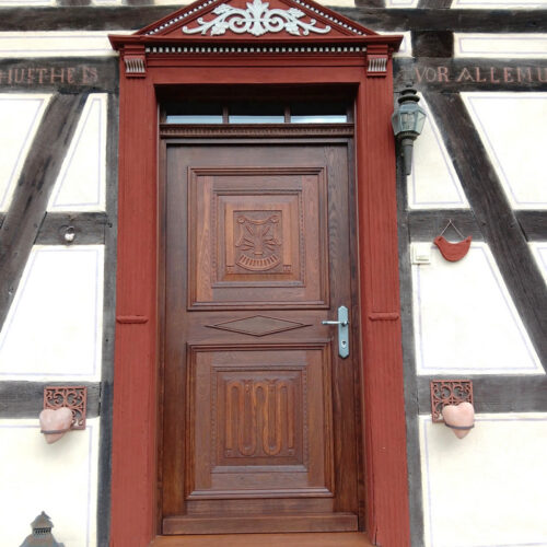 Porte d'entrée bois massif pleine - maison ancienne