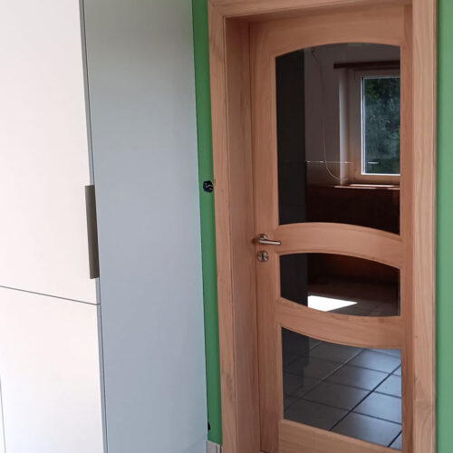 Portes intérieures vitrées en bois massif