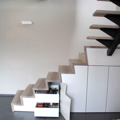 Escalier deux parties : bois / métal
