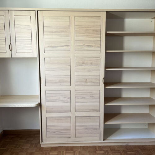 Placards sur mesure en bois