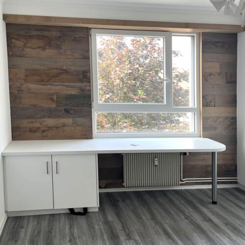 Bureau / rangements bas