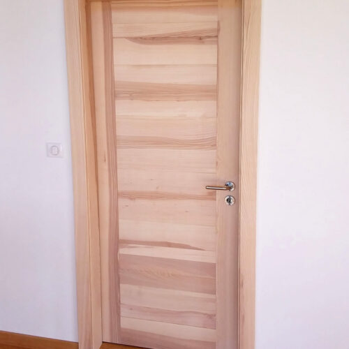 Porte intérieure bois massif pleine