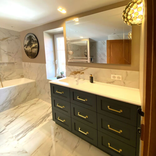 Meuble de salle de bains sur mesure