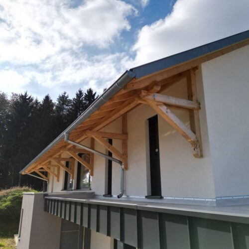 Construction d&rsquo;une maison à ossature bois contemporaine